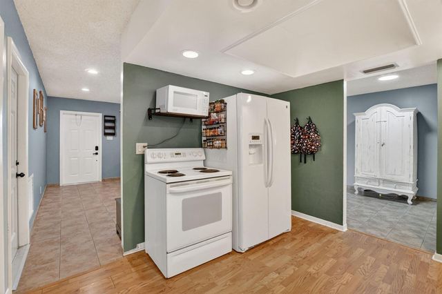 1140 NW 49th Street, Deerfield Beach, FL 33064
