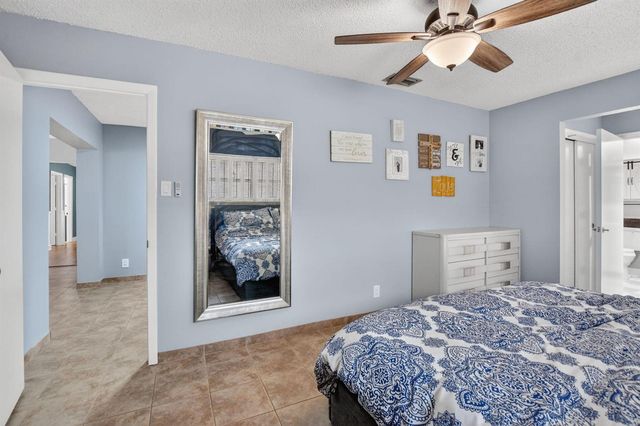 1140 NW 49th Street, Deerfield Beach, FL 33064
