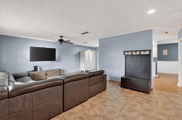 1140 NW 49th Street, Deerfield Beach, FL 33064