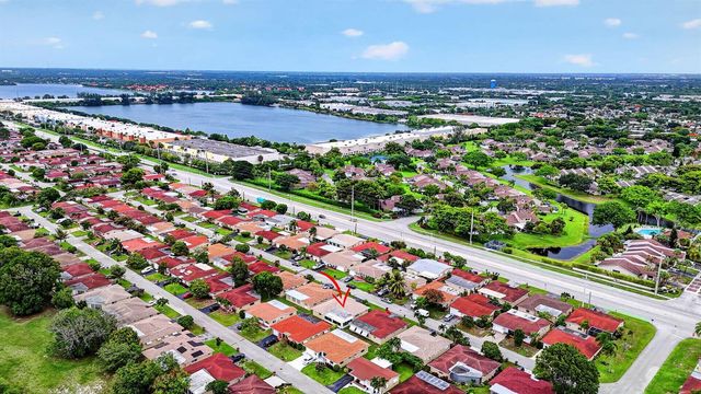 1140 NW 49th Street, Deerfield Beach, FL 33064