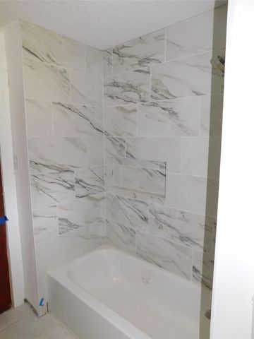 3106 Northeast DR, Austin, TX 78723