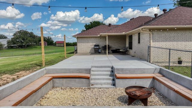 109 Abby Lane, Weatherford, TX 76086