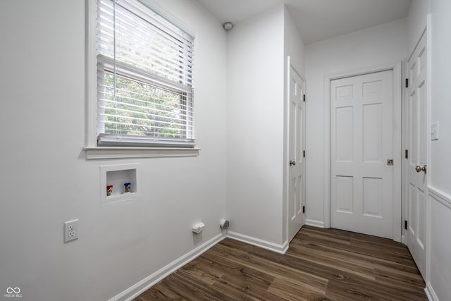 10819 E Lakeshore Drive, Carmel, IN 46033