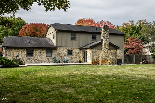 10819 E Lakeshore Drive, Carmel, IN 46033