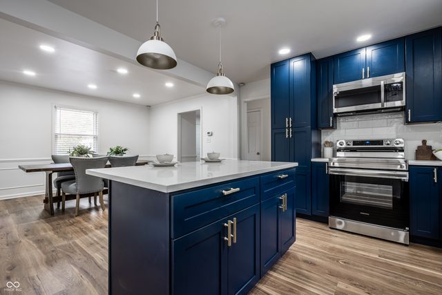 10819 E Lakeshore Drive, Carmel, IN 46033
