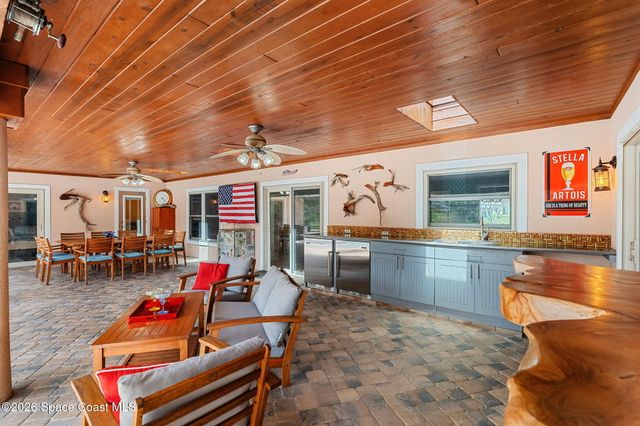 135 Crispin Street, Merritt Island, FL 32952