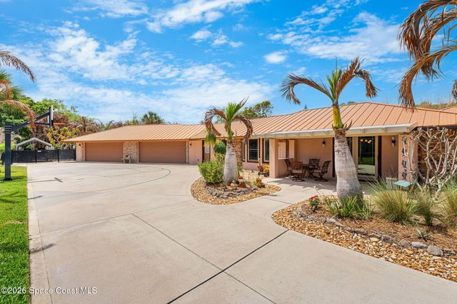 135 Crispin Street, Merritt Island, FL 32952