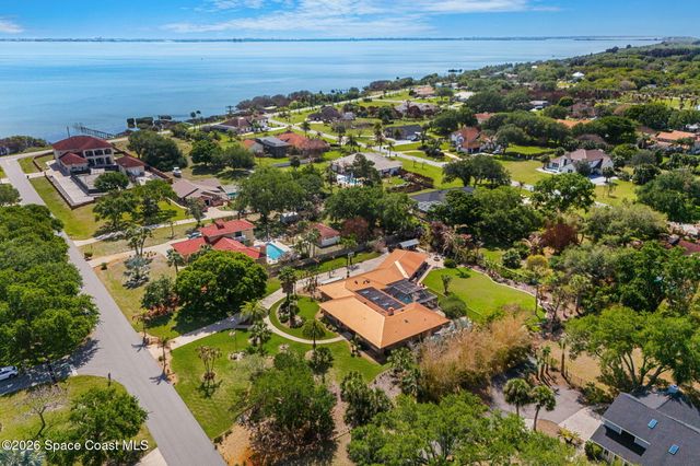 135 Crispin Street, Merritt Island, FL 32952