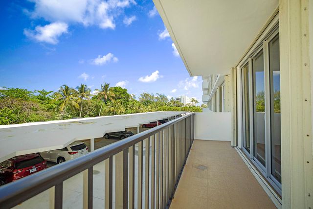 2121 N Ocean Boulevard 302e, Boca Raton, FL 33431