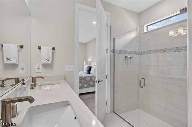 3663 Passion Vine DR, Alva, FL 33920