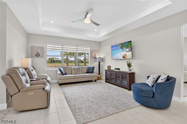 3663 Passion Vine DR, Alva, FL 33920