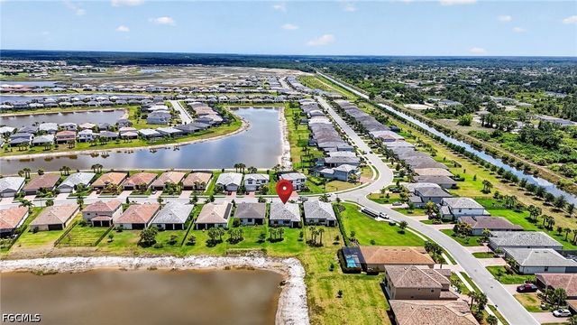 3663 Passion Vine DR, Alva, FL 33920