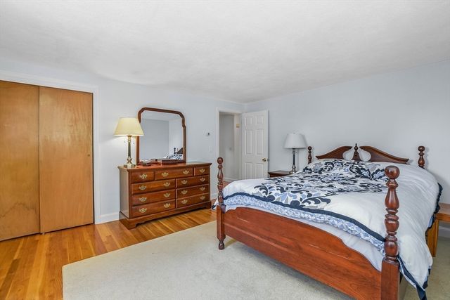 130 Gainsville Rd, Dedham, MA 02026