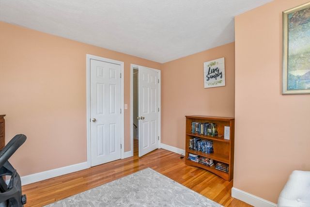 130 Gainsville Rd, Dedham, MA 02026