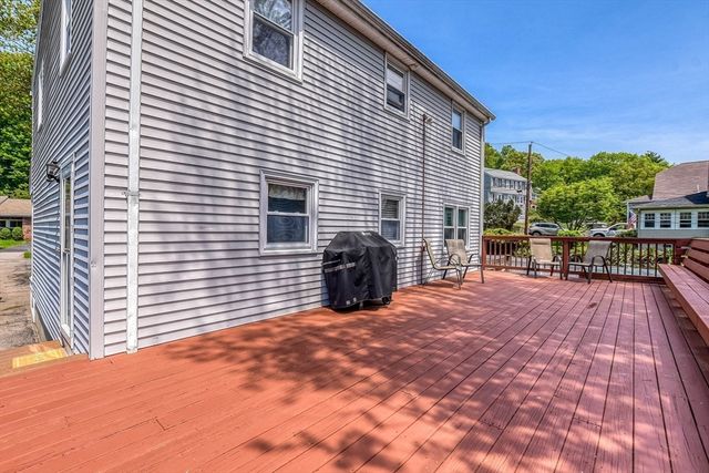 130 Gainsville Rd, Dedham, MA 02026