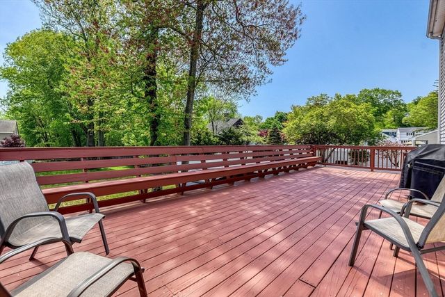 130 Gainsville Rd, Dedham, MA 02026