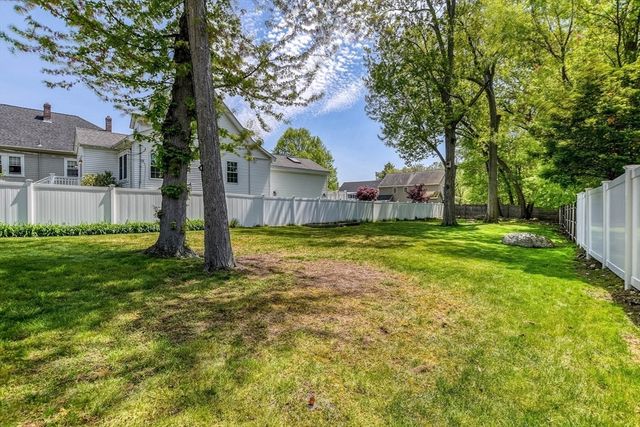 130 Gainsville Rd, Dedham, MA 02026
