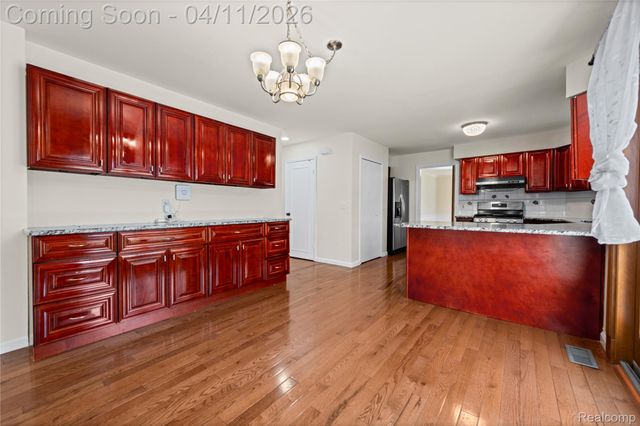 5325 Allison Drive, Troy, MI 48085