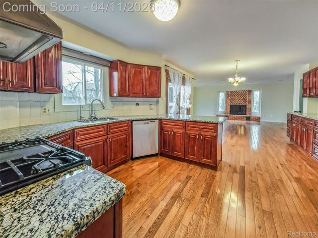 5325 Allison Drive, Troy, MI 48085