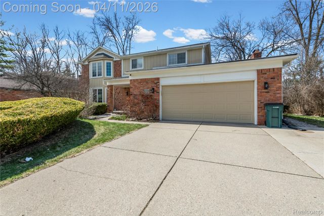 5325 Allison Drive, Troy, MI 48085