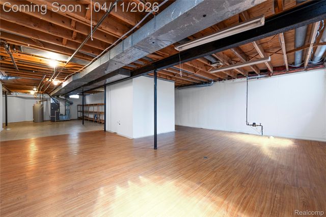 5325 Allison Drive, Troy, MI 48085