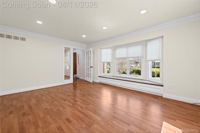 5325 Allison Drive, Troy, MI 48085