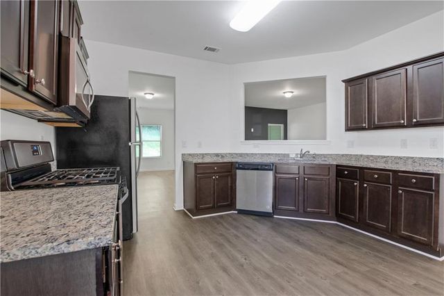 697 Scotland Drive, Dallas, GA 30132