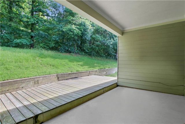 697 Scotland Drive, Dallas, GA 30132