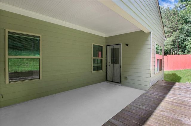 697 Scotland Drive, Dallas, GA 30132