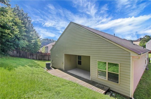697 Scotland Drive, Dallas, GA 30132