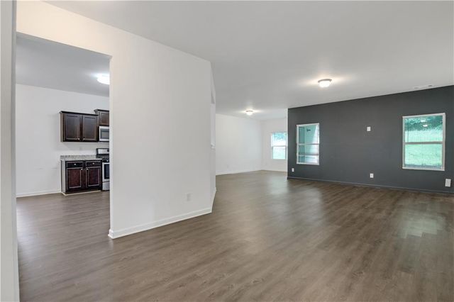 697 Scotland Drive, Dallas, GA 30132