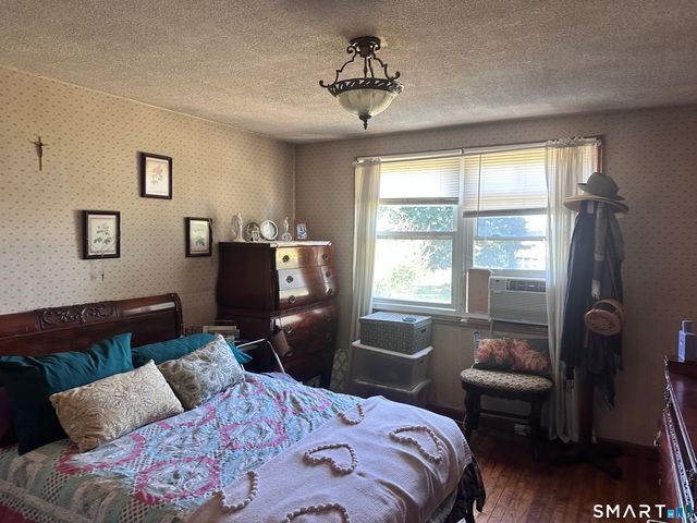 364 Main Street 12, East Haven, CT 06512