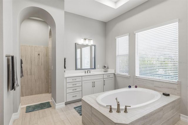 3636 MADISON CYPRESS DRIVE, Lutz, FL 33558