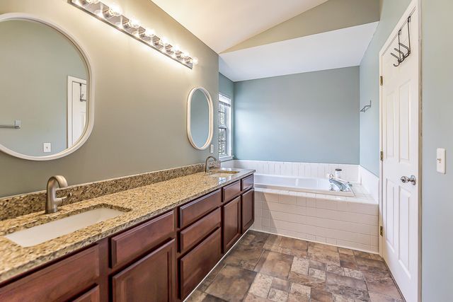 8876 Tamarack Lane, Ypsilanti Twp, MI 48197