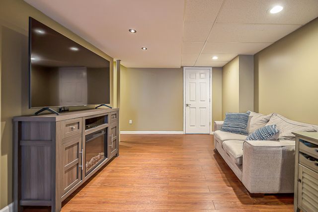 8876 Tamarack Lane, Ypsilanti Twp, MI 48197