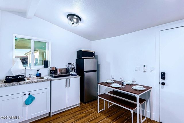 1515 W TONTO Street, Phoenix, AZ 85007