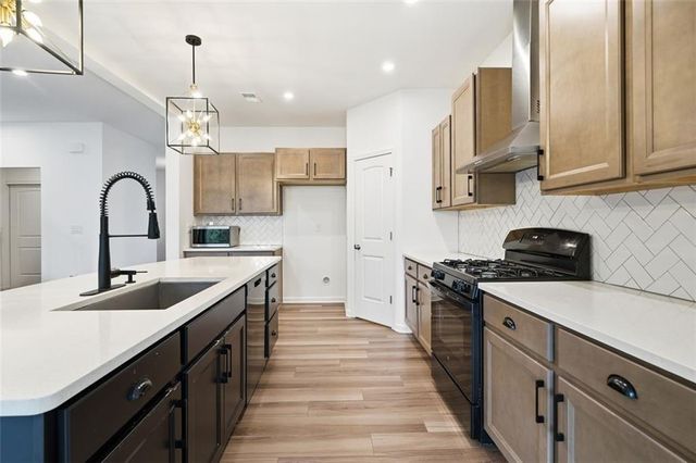 8150 Scenic Ridge Way, Ball Ground, GA 30107