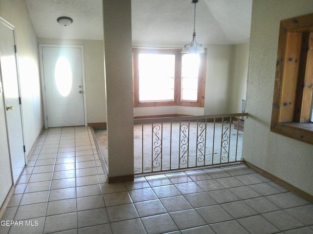 4880 MAUREEN Circle, El Paso, TX 79924