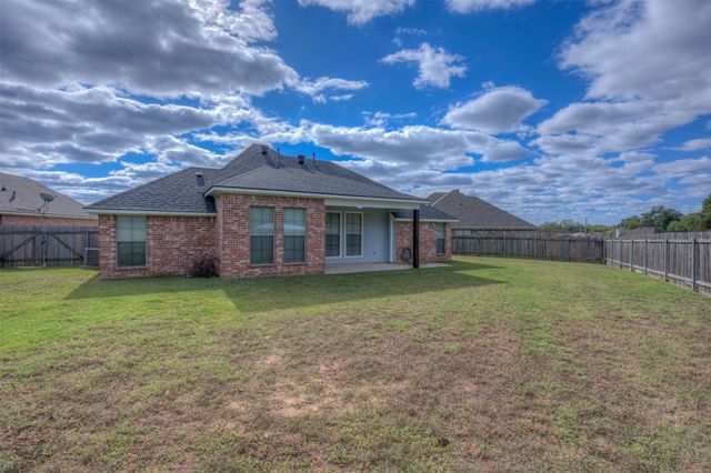316 Peachwood Circle, Haughton, LA 71037