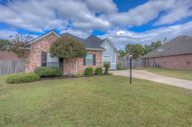 316 Peachwood Circle, Haughton, LA 71037