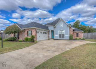 316 Peachwood Circle, Haughton, LA 71037