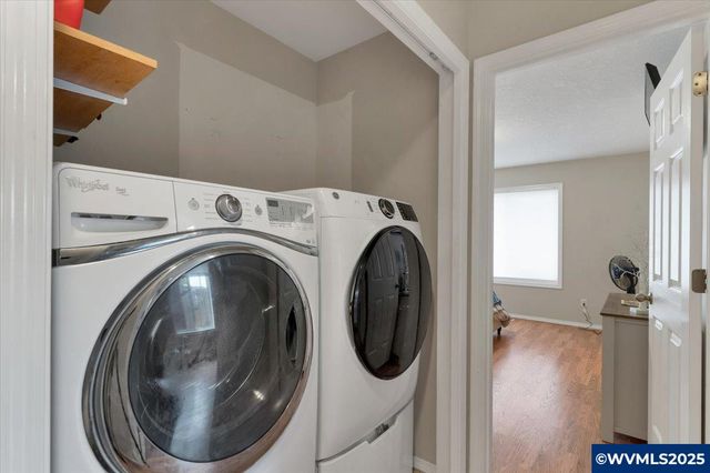 1257 Trent Av N, Keizer, OR 97303