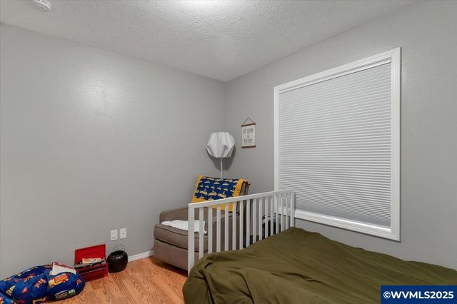 1257 Trent Av N, Keizer, OR 97303