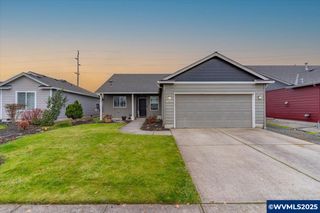 1257 Trent Av N, Keizer, OR 97303
