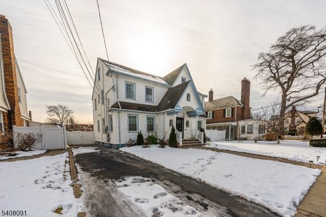 30 Barnard Pl, Elizabeth City, NJ 07208