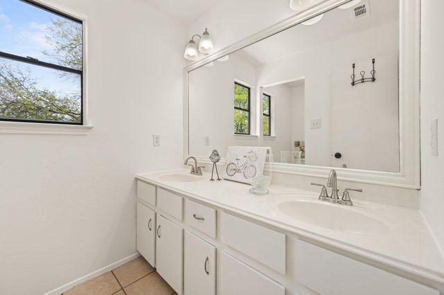 1807 Morning Quail DR, Austin, TX 78758