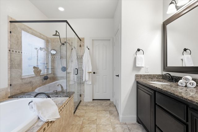 2600 Gateway Court, Euless, TX 76039