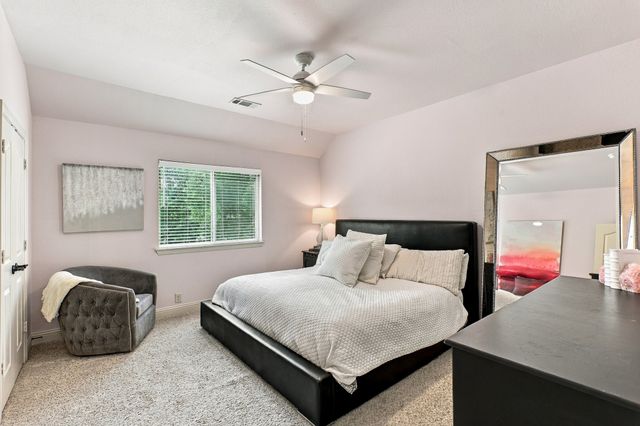 2600 Gateway Court, Euless, TX 76039