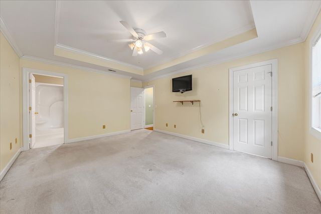 115 Lake Crest Ln, Tullahoma, TN 37388