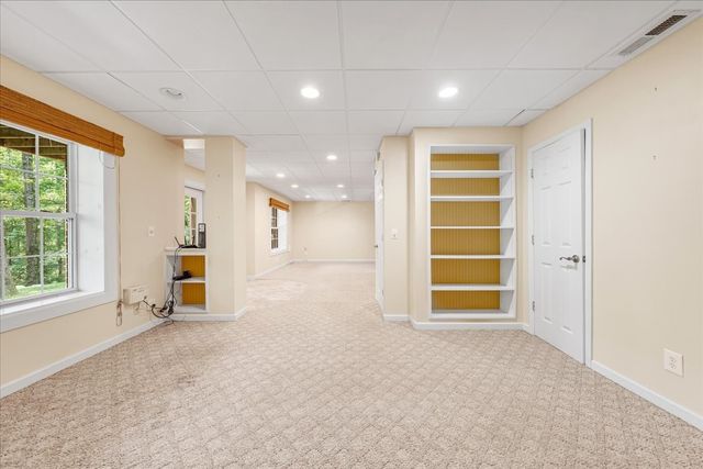 115 Lake Crest Ln, Tullahoma, TN 37388